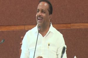 karnataka-assembly-speaker-ut-khader-recliner-chairs-mlas-naps