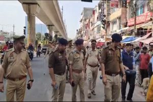 Noida-4000-policemen-deployed-Holika-Dahan-will-take-place-at-984-places-monitoring-will-be-done-through-CCTV-and-drones