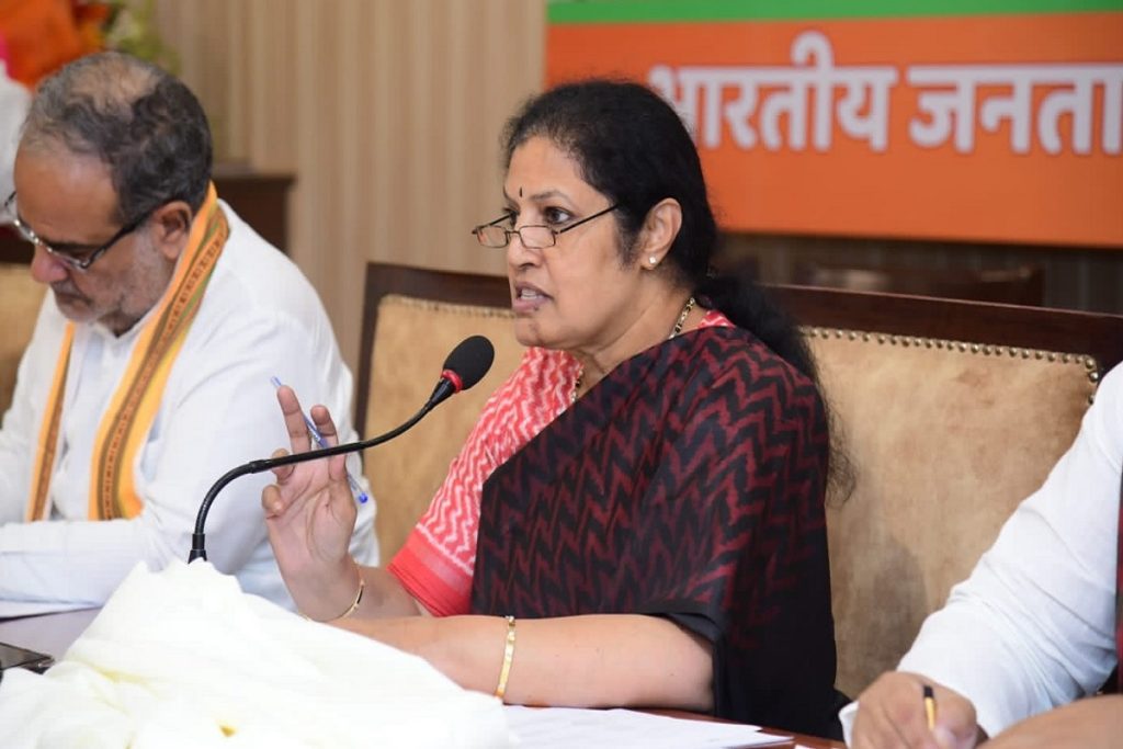 ‘दक्षिण की सुषमा स्वराज’ ​​पुरंदेश्वरी ​भाजपा की महिला राष्ट्रीय अध्यक्ष की रेस ​​में आगे​!