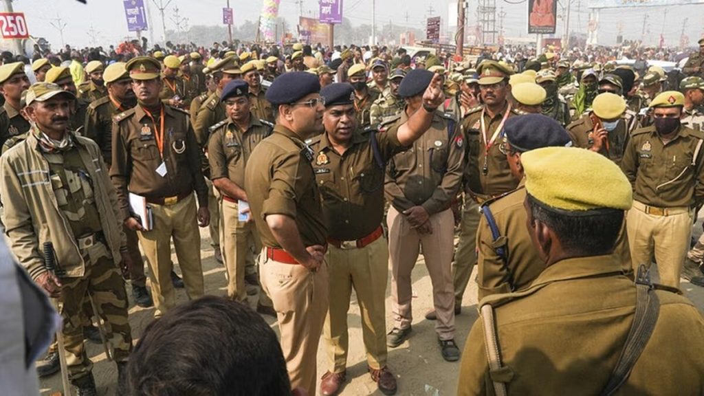 महाकुंभ: यूपी पुलिस ने मिलाया 15 देशों और 20 राज्यों के बिछड़ों को !