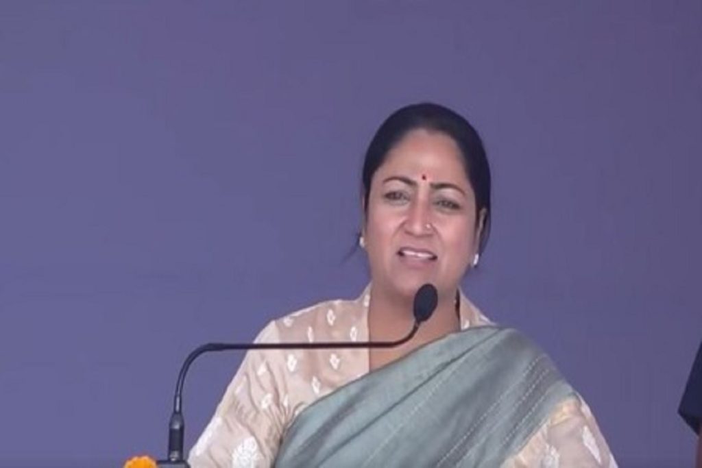 सीएम रेखा का ऐलान,पानी सबको, टैंकर माफिया को बख्शेंगे नहीं!