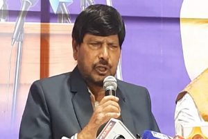 India-should-declare-war-against-Pak-if-it-refuses-to-hand-over-PoK-Ramdas-Athawale