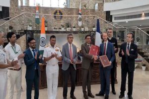 Navy-will-get-26-Rafale-M-fighter-jets-deal-signed-with-France