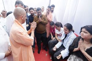 Pahalgam-Attack-We-will-destroy-terrorism-CM-Yogi-said-this-attack-is-cruel-gruesome-and-cowardly