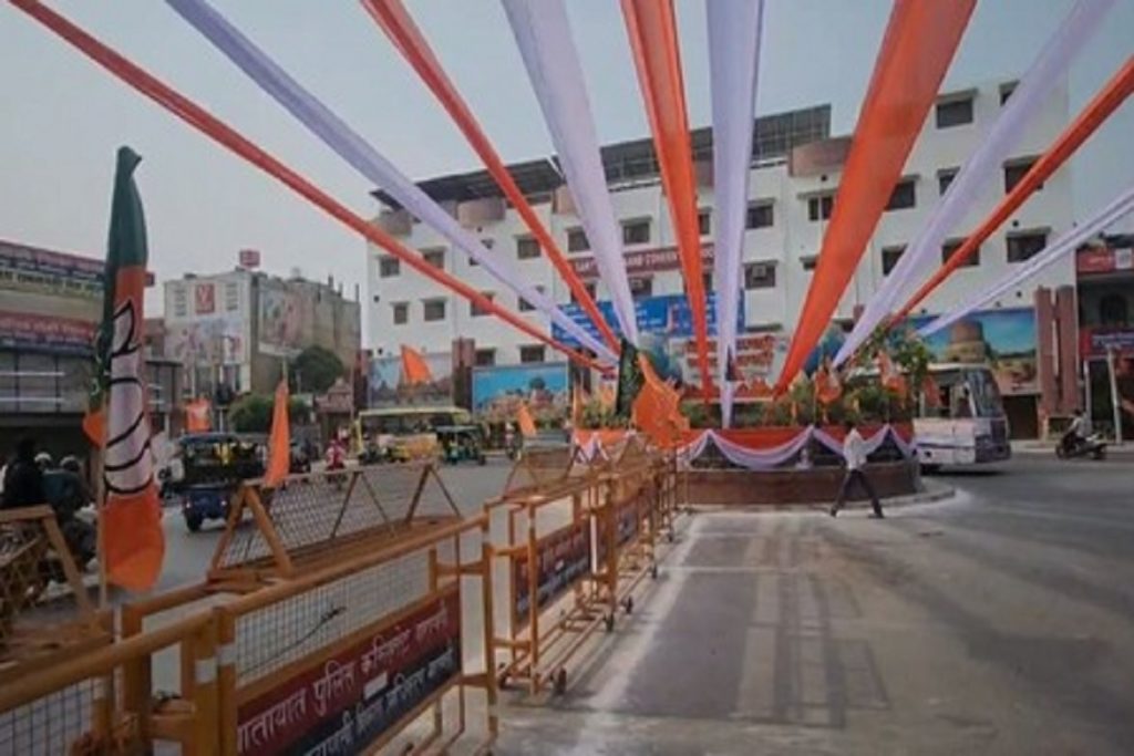 UP: प्रधानमंत्री मोदी का 50 वां वाराणसी दौरा, भव्य स्वागत की तैयारी​!