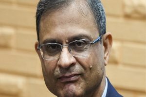 RBI-Governor-Bigger-than-expected-fall-has-given-relief-and-confidence