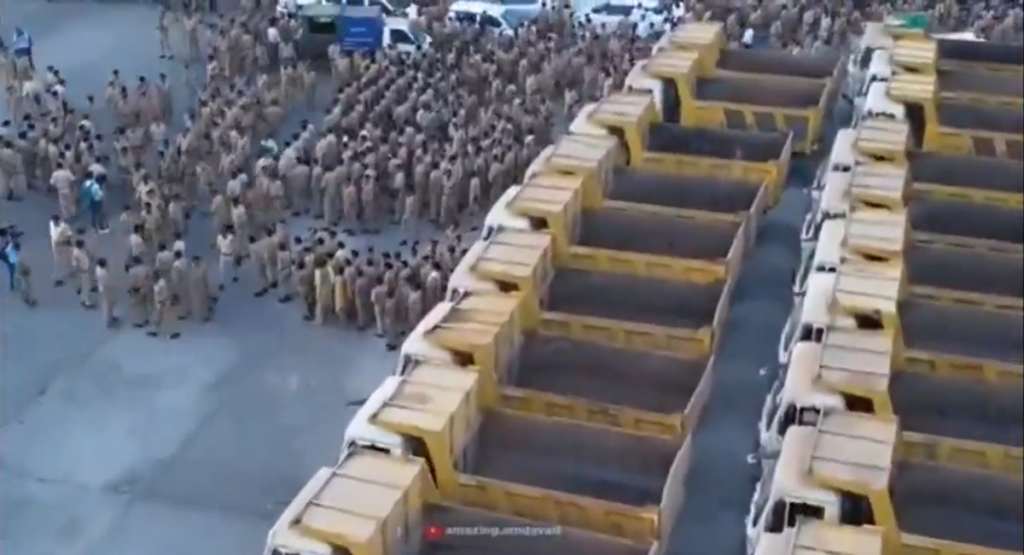 भारत का सबसे बड़ा ‘बुलडोजर एक्शन’: बांग्लादेशी घुसपैठियों का गढ़ जमींदोज!