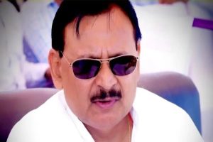 UP-ED-raids-ten-locations-of-SP-MLA-including-Mumbai