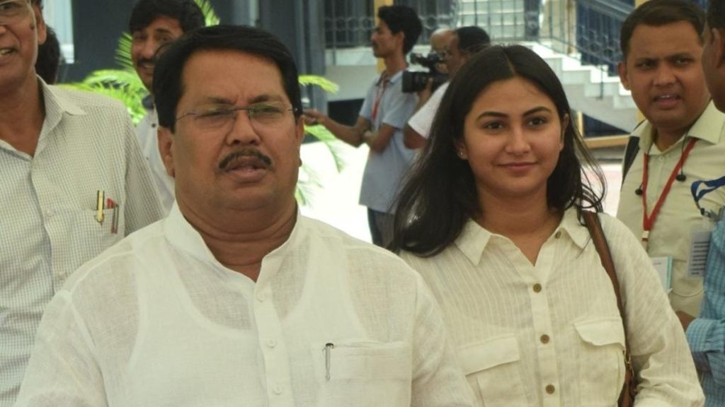 बयान से पलटे कांग्रेस नेता विजय वडेट्टीवार, कहा था ‘आतंकवादियों के पास धर्म देखने का समय नहीं’