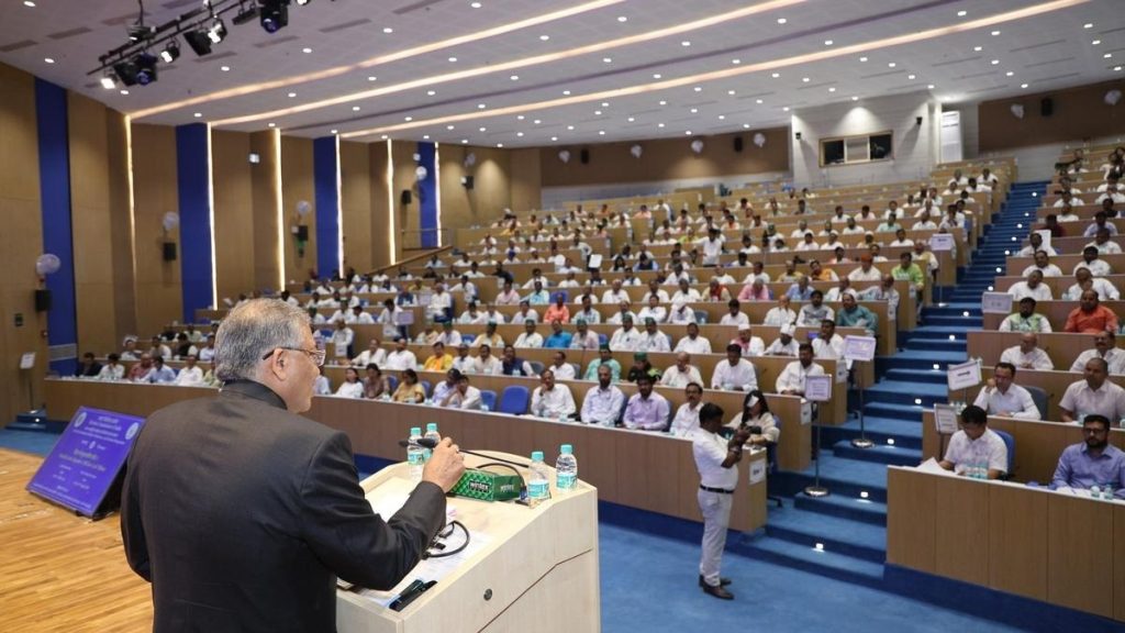 जमीनी चुनाव अधिकारियों का विशेष प्रशिक्षण शुरू!