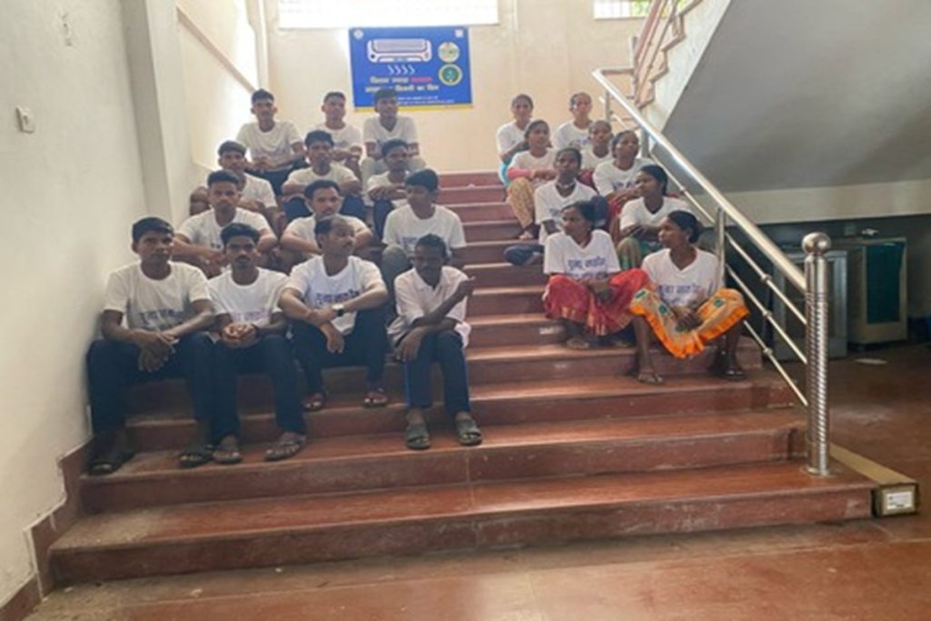 सुकमा में नक्सलियों द्वारा बड़ी संख्या में आत्मसमर्पण: सुरक्षा बलों को बड़ी सफलता!