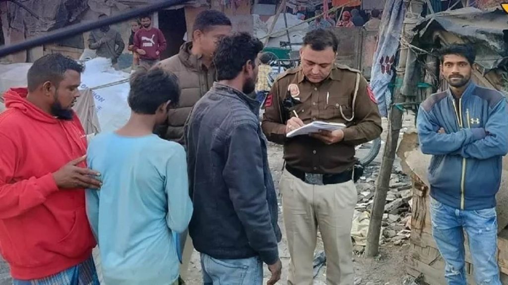 दिल्ली में चार बांग्लादेशी नागरिक हिरासत में!