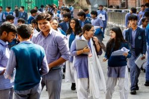 93.66-students-passed-in-CBSE-Class-10-results-girls-outshone-again