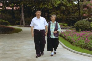 An-impressive-story-between-Chinese-President-Xi-Jinping-and-his-mother