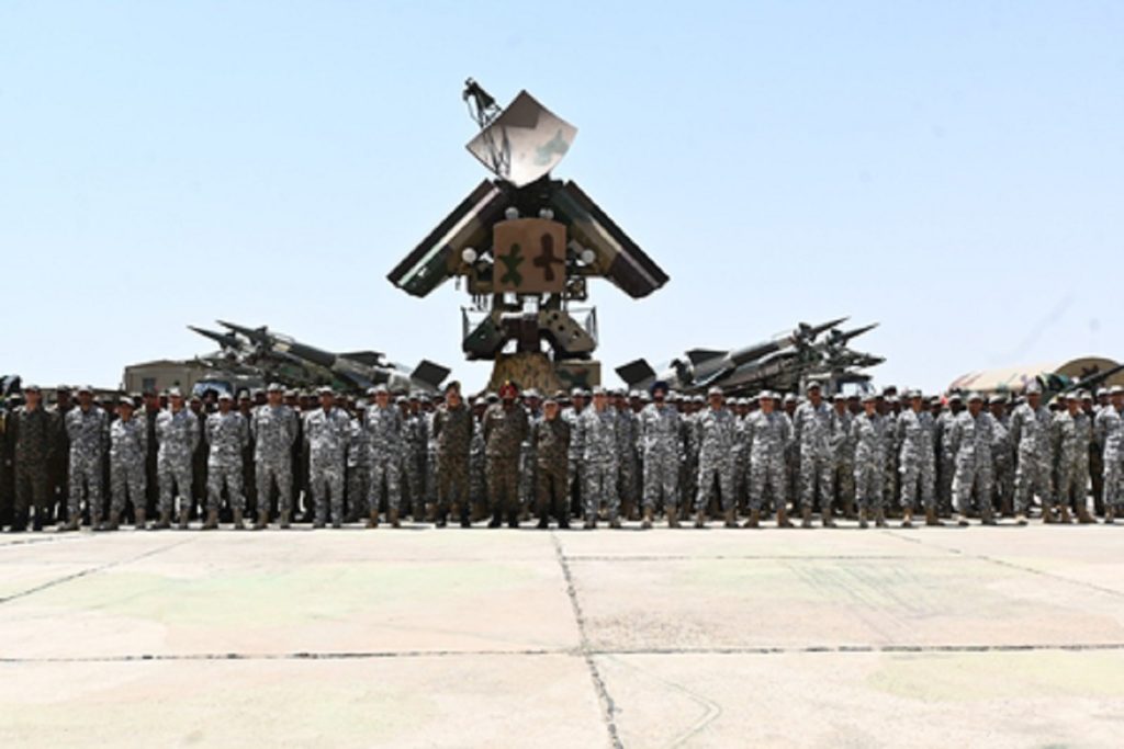 सीडीएस अनिल चौहान पहुंचे सूरतगढ़ और नलिया, जवानों का बढ़ाया मनोबल!