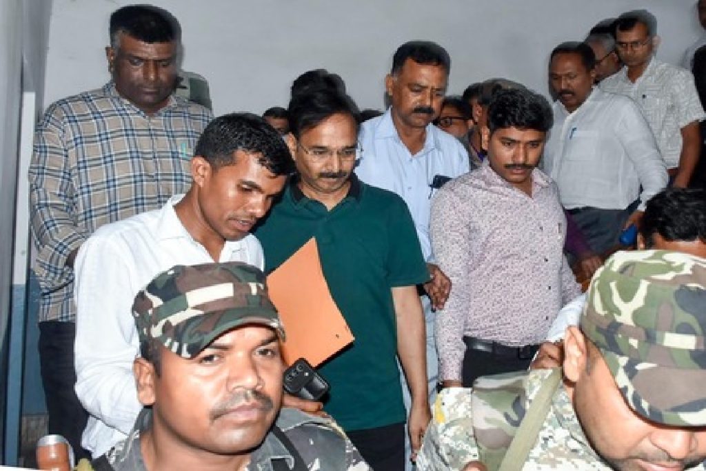 छत्तीसगढ़ और झारखंड: शराब घोटाले में जुड़ते तार, अब ईडी और सीबीआई करेगी जांच!