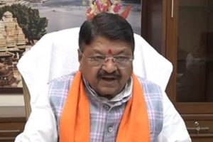 If-it-comes-to-the-country-avoid-politics-Kailash-Vijayvargiya