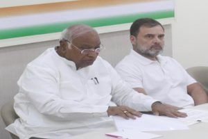 Jammu-and-Kashmir-Mallikarjun-Kharge-and-Rahul-Gandhi-expressed-grief-over-Ramban-road-accident