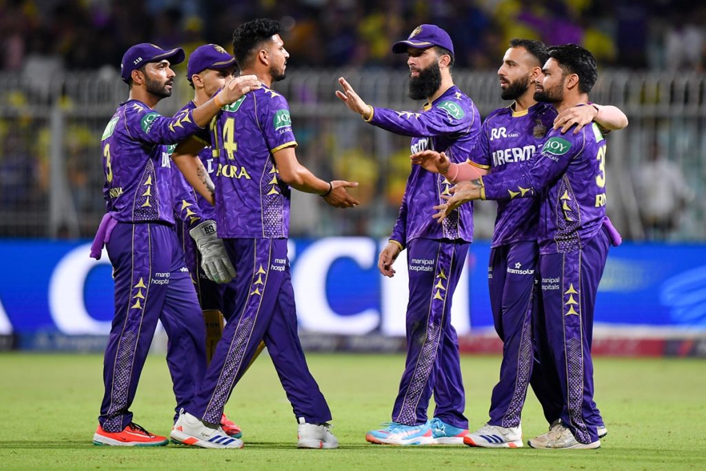 IPL 2025: आरोन फिंच की टिपण्णी “अपनी हालत के खुद जिम्मेदार हैं नाइटराइडर्स”