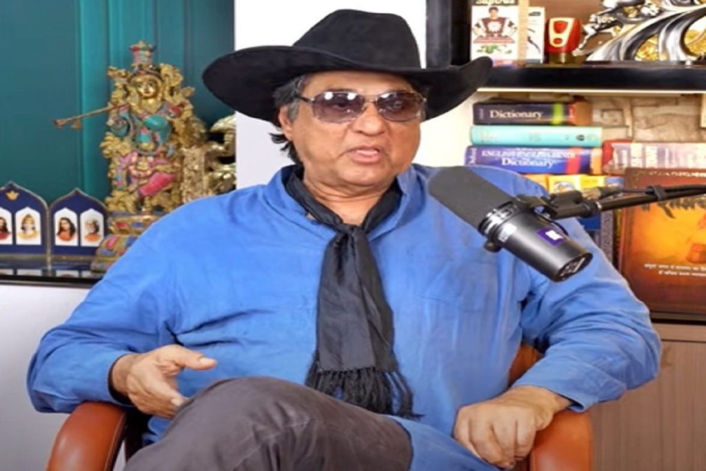 अफवाह फैलाने वालों पर भड़के मुकेश खन्ना, कहा भारत की छवि खराब!