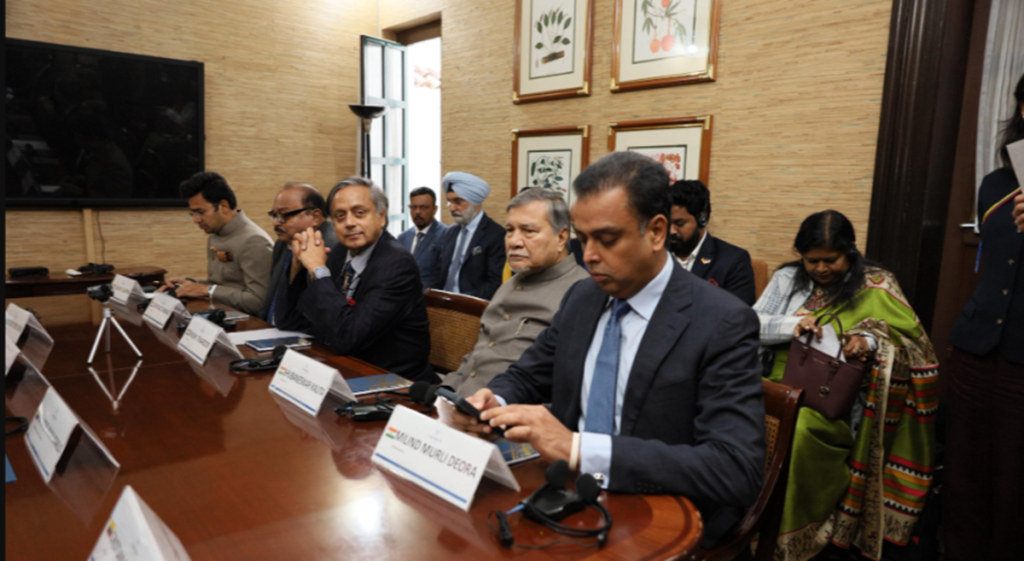 भारत की कूटनीतिक जीत: शशि थरूर का कमाल, कोलंबिया ने बयान लिया वापस