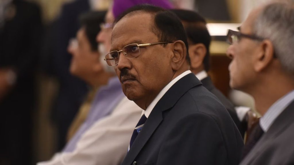 NSA डोभाल की पाक समकक्ष से बातचीत, तनाव कम करने की ओर उठेंगे कदम ?