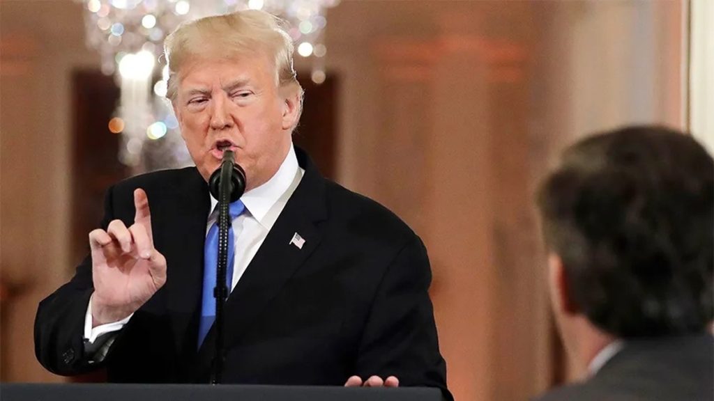 “पुतिन पूरी तरह पागल हो चूका है”: डोनाल्ड ट्रम्प