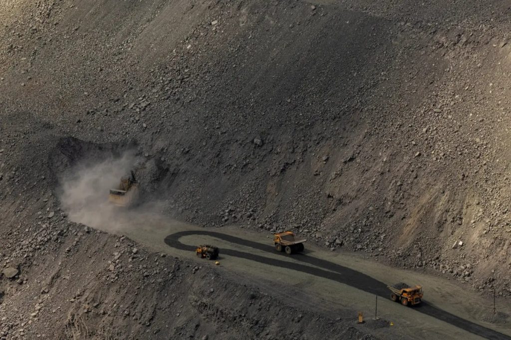 सरकारी खनन कंपनी का रिकॉर्ड प्रदर्शन उत्पादन में हुई15 प्रतिशत की वृद्धि!