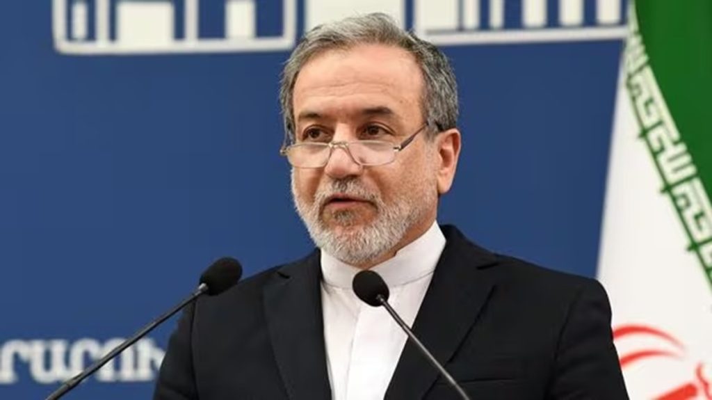 ईरान ने ठुकराया अमेरिका से समझौता, अड़ा रहा परमाणु ढांचे को खत्म न करने पर