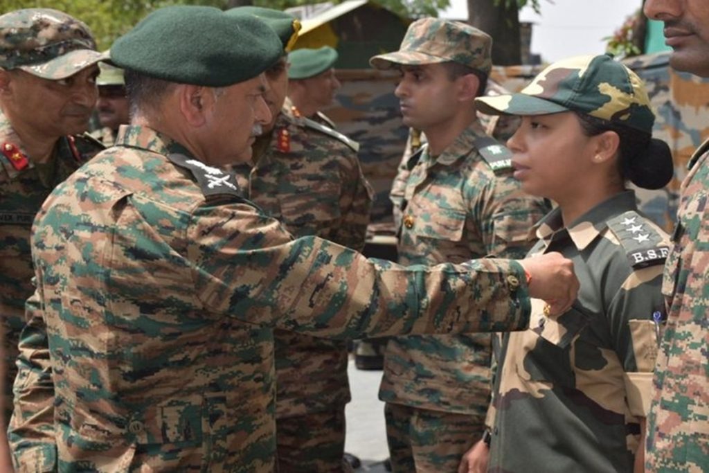 ऑपरेशन सिंदूर : 7 महिलाओं की टीम जो 72 घंटे तक पाकिस्तानी आर्मी से भीड़ गई !