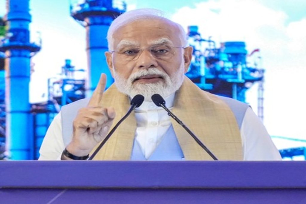 मन की बात: पीएम मोदी ने सुनाई उस गांव की कहानी जहां आजादी के 77 साल बाद पहुंची बस!