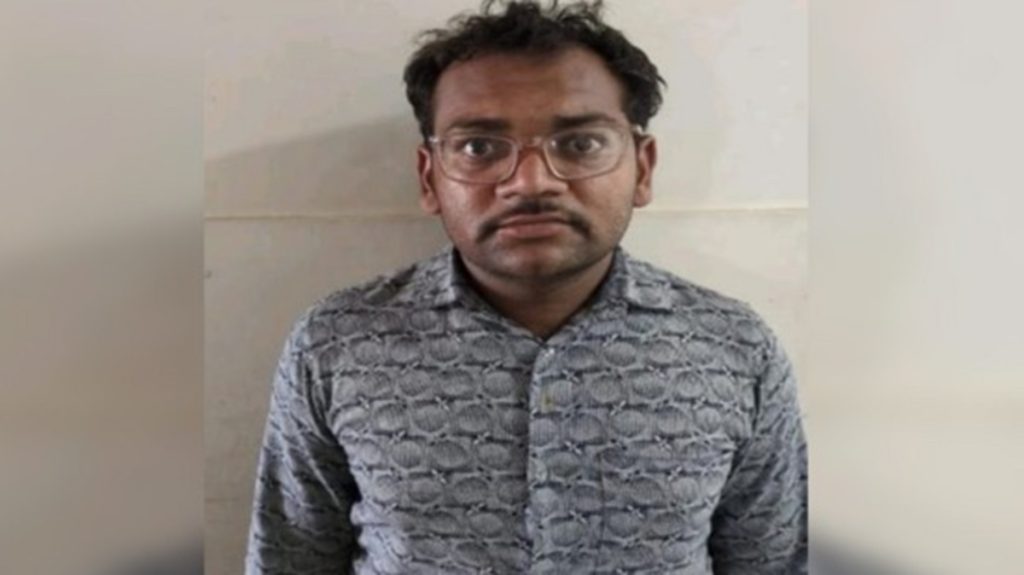 बीएसएफ और वायुसेना की गोपनीय जानकारी पाकिस्तान को भेजने के आरोप में गिरफ्तार !