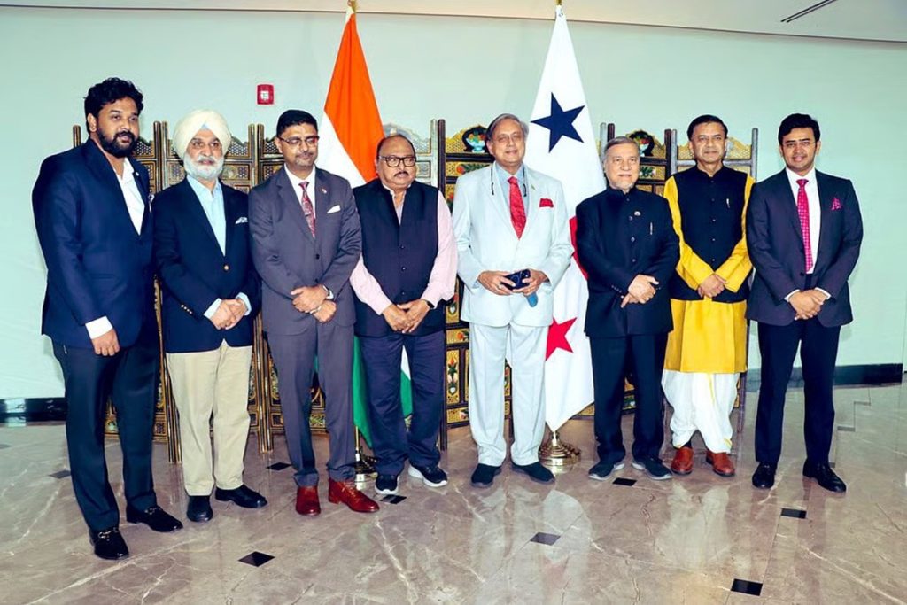 ‘शांति की हमारी इच्छा को पाकिस्तान ने नहीं समझा’: पनामा से शशि थरूर