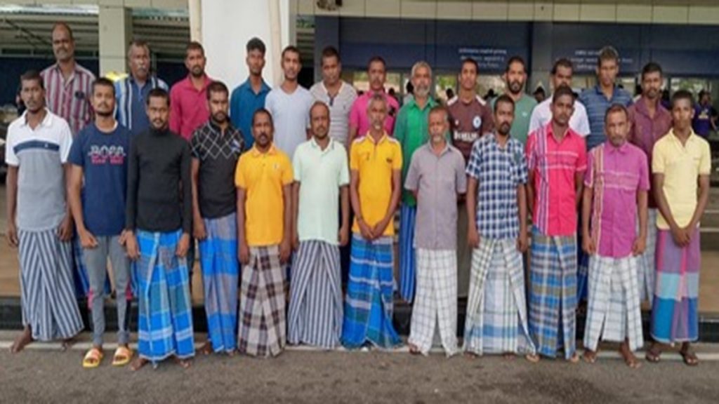 श्रीलंका ने रिहा किए तमिलनाडु के 25 मछुआरे!