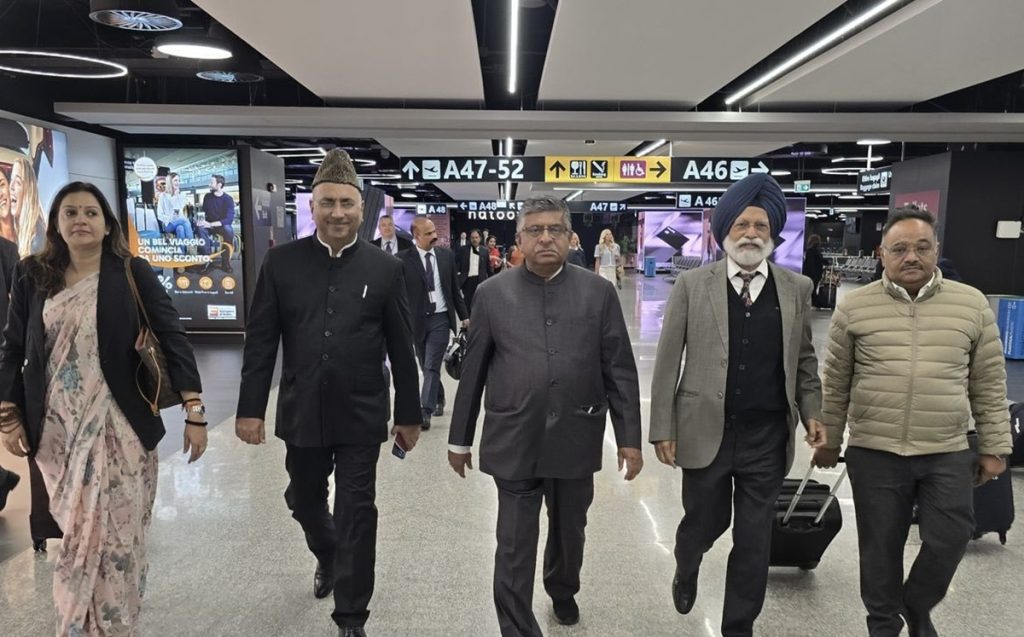 फ्रांस के बाद इटली पहुंचा रविशंकर प्रसाद के नेतृत्व का प्रतिनिधिमंडल