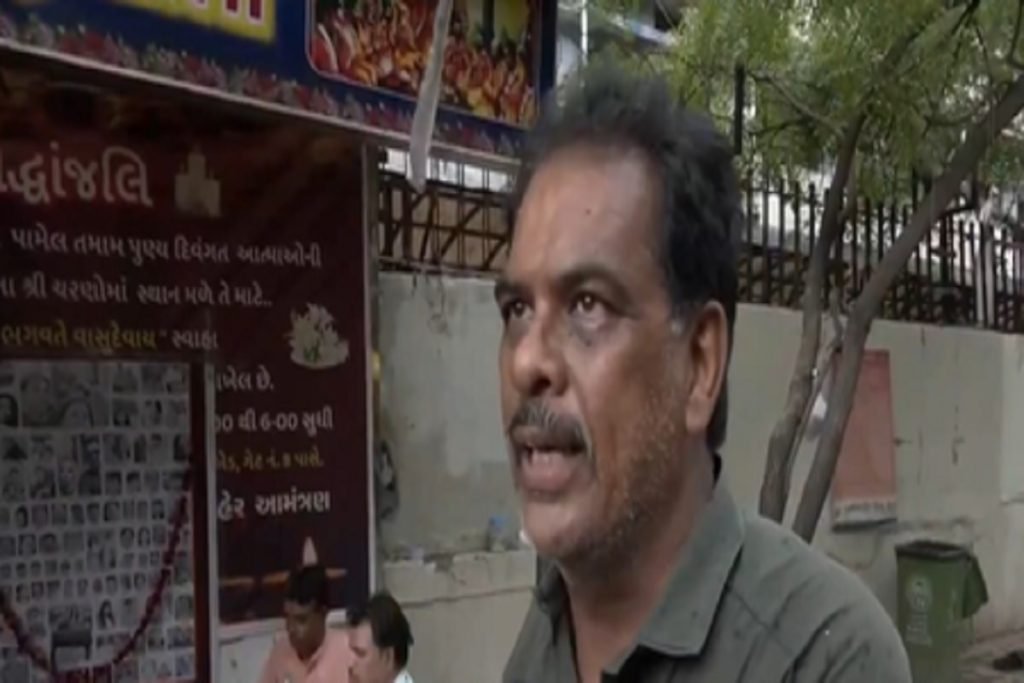 अहमदाबाद : हनुमान मंदिर में सवा लाख आहुतियों संग विमान हादसा पीड़ितों को श्रद्धांजलि!