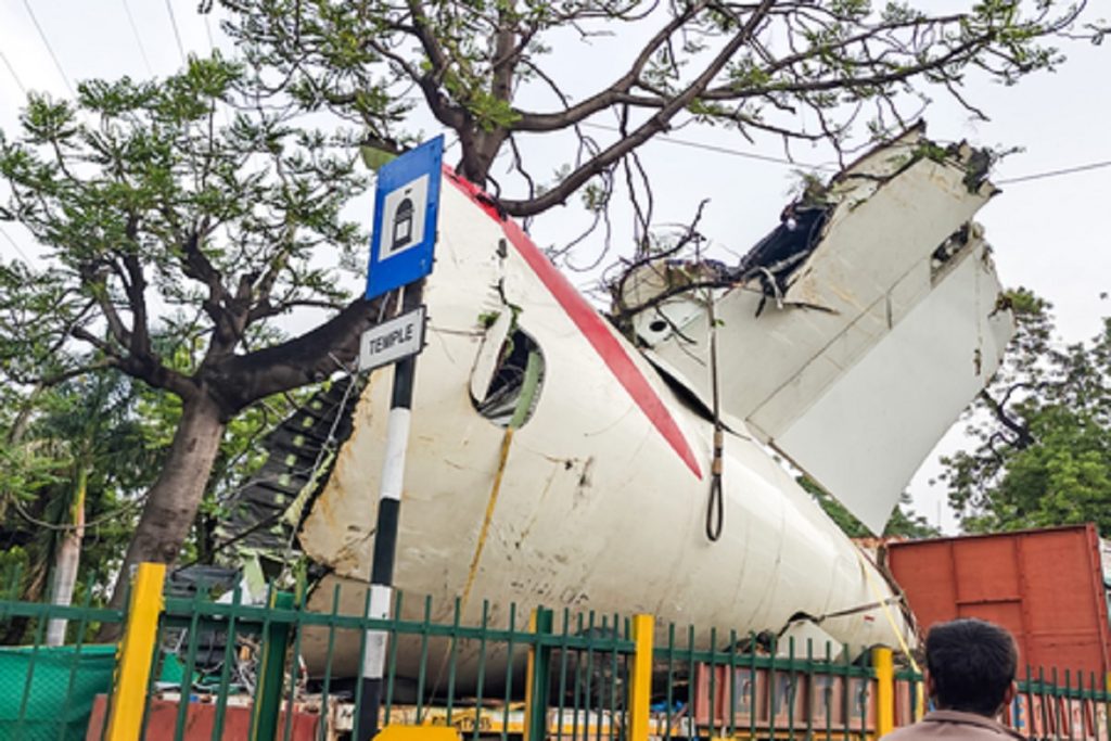 एयर इंडिया क्रैश: एएआईबी तोड़फोड़ के एंगल से कर रही जांच – मंत्री मोहोल!