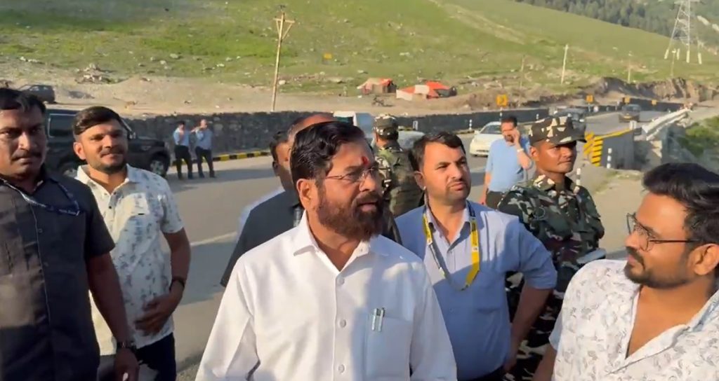 कारगिल में शौर्य की दौड़: उपमुख्यमंत्री एकनाथ शिंदे ने ‘सरहद शौर्यथॉन’ को दी हरी झंडी