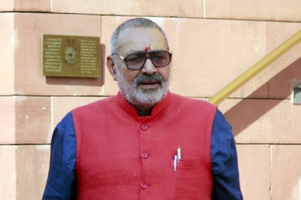 गिरिराज सिंह का हमला : लालू ने वंशवाद, तेजस्वी कर रहे मजहबी सियासत!