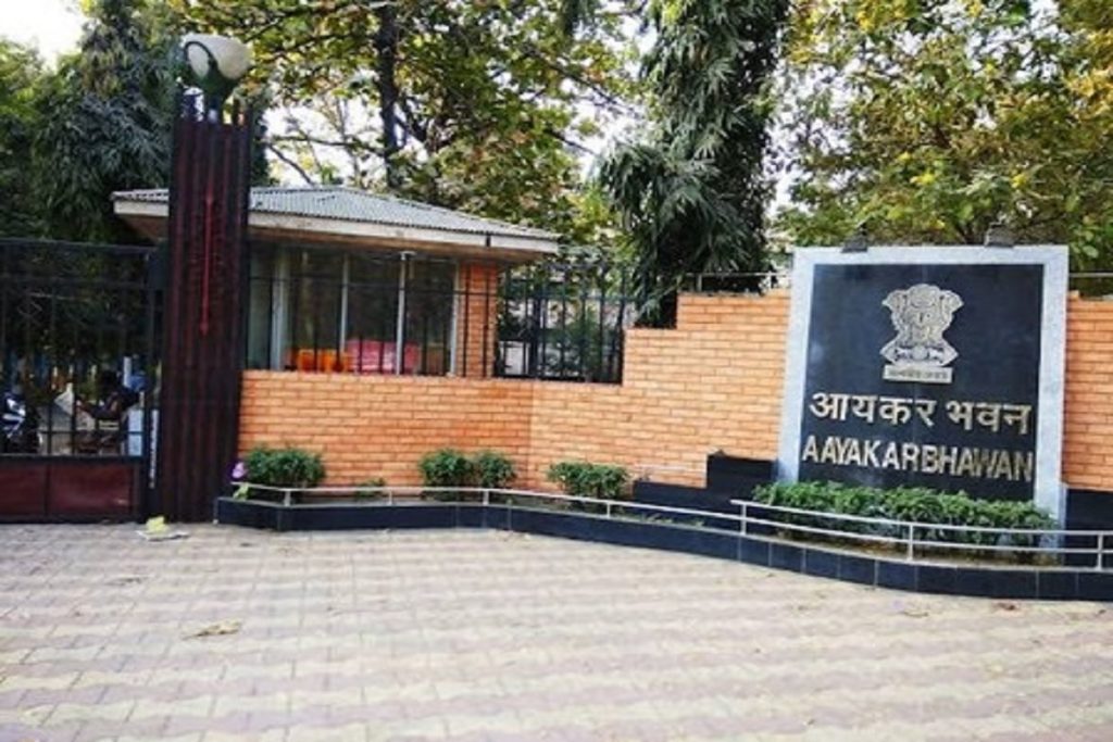 सकल प्रत्यक्ष कर संग्रह 4.9% बढ़ा, रिफंड में 58% की तेजी दर्ज!