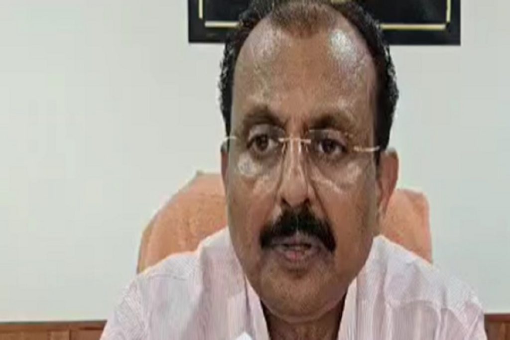 ठाकुर रघुराज सिंह का दावा: पीएम मोदी किसी के आगे नहीं करेंगे सरेंडर!