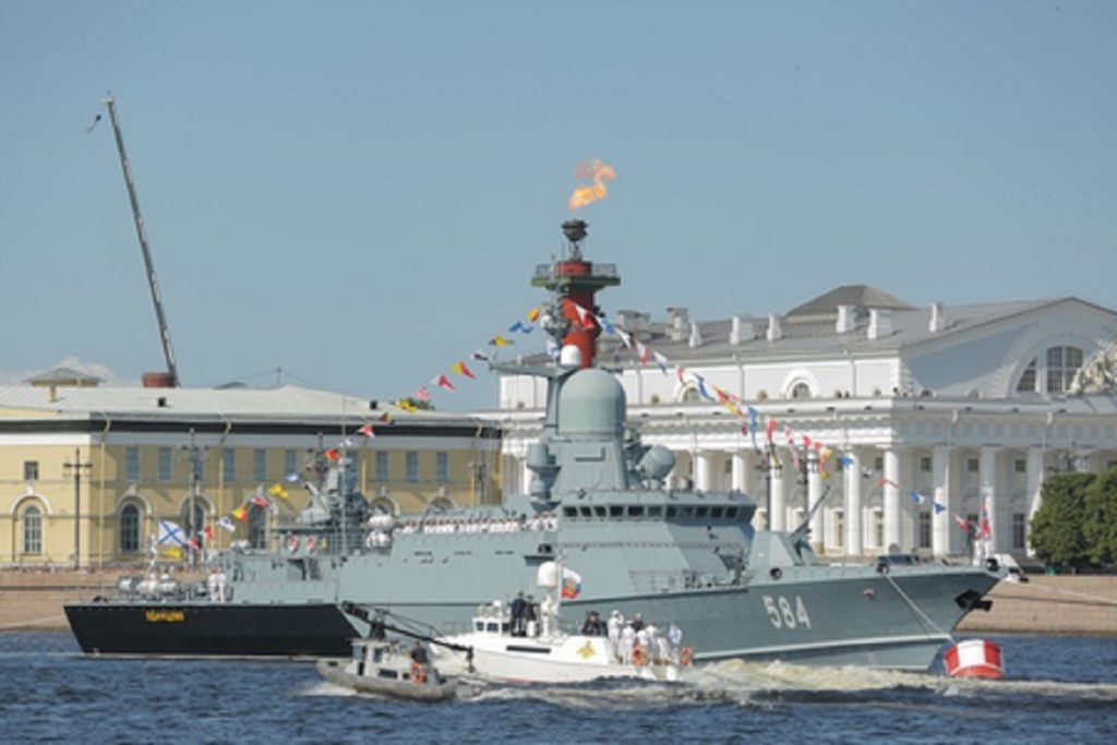 पुतिन ने दी मंजूरी, रूसी नौसेना को मिलेगी नई रणनीतिक ताकत! 