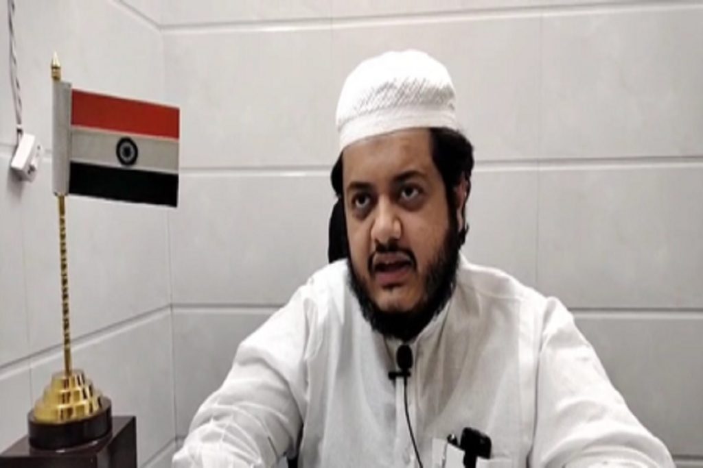 कुर्बानी पर सवाल मुसलमानों को निशाना बनाने की कोशिश : मौलाना रशीदी!