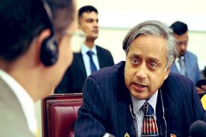 Shashi-Tharoor-rejects-Trumps-claim-lashes-out-at-Pakistan