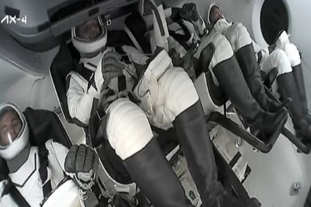 शुभांशु शुक्ला आज पहुंचे अंतरिक्ष स्टेशन, पृथ्वी की कर रहे परिक्रमा!