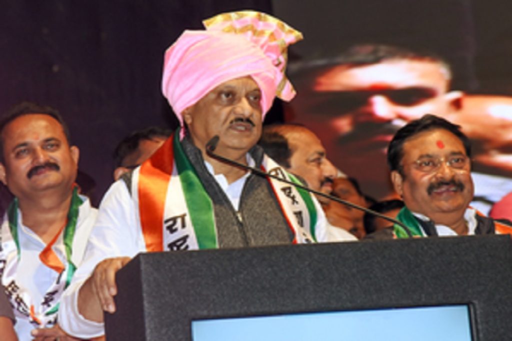 पुणे ब्रिज हादसा: दोषियों पर सख्त कार्रवाई होगी, बोले अजित पवार!