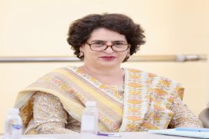 The-central-government-did-not-consider-the-UN-proposal-Priyanka-Gandhi-said-this-is-shameful-and-disappointing