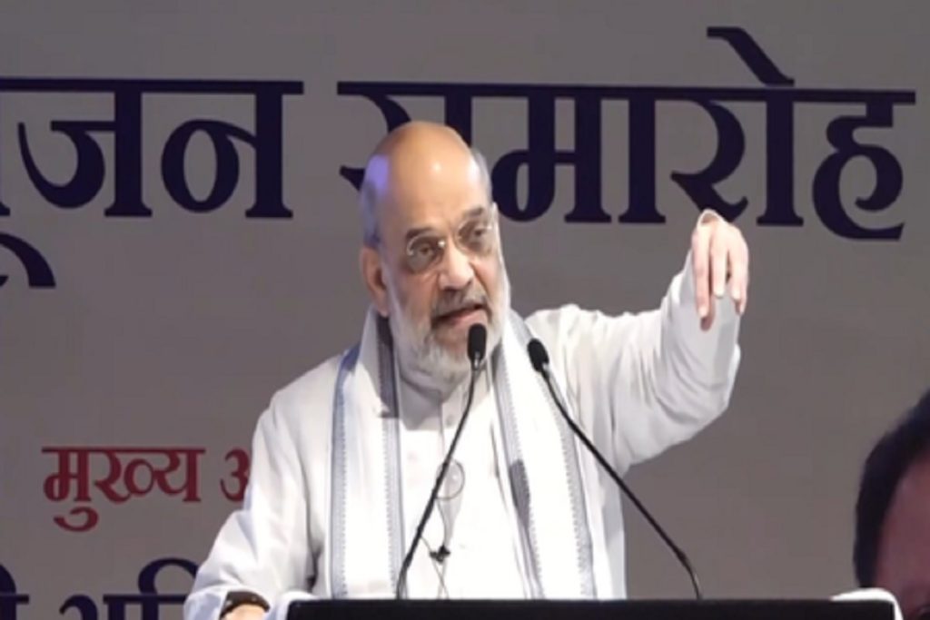 केंद्रीय गृह मंत्री अमित शाह की नक्सलियों को चेतावनी, ‘बारिश में भी सोने नहीं देंगे’!
