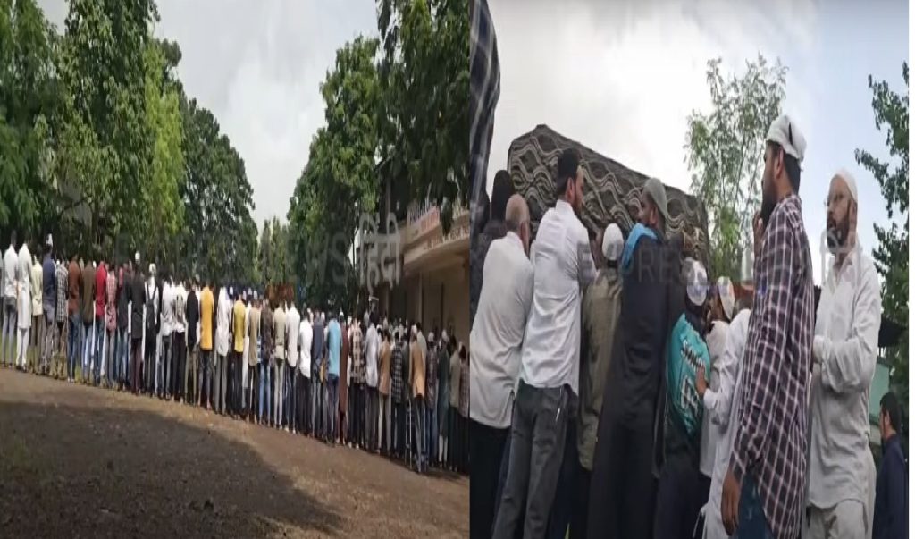 कुख्यात आतंकी के नमाज़-ए-जनाज़ा में पहुंचे हजारों मुसलमान !