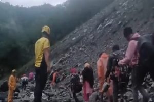 Amarnath-Yatra-Second-batch-leaves-devotees-appreciate-security-arrangements